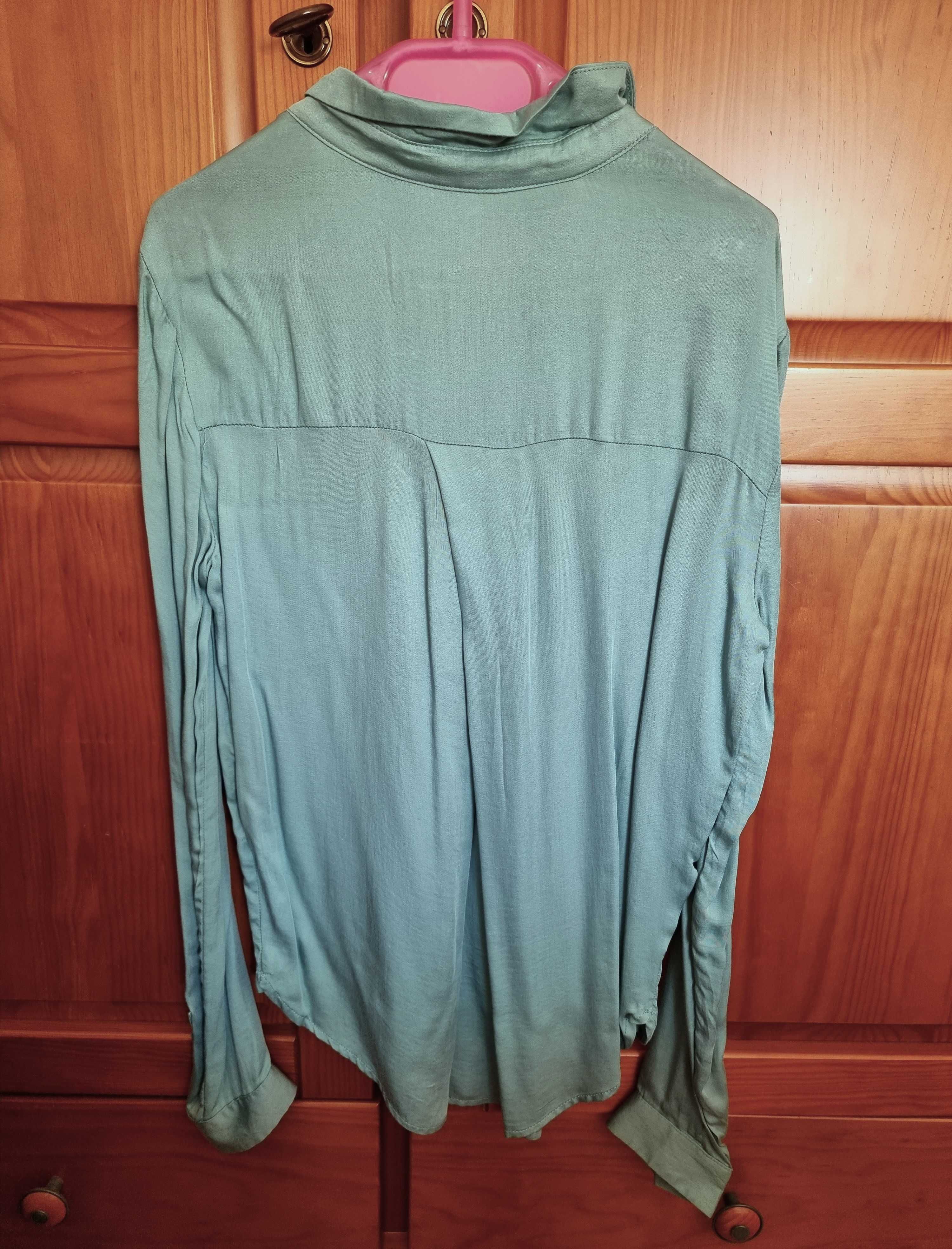Camisa verde marinho Bershka, tamanho XS
