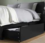 Cama Malmo IKEA preta acastanhada 160x200 cm com 4 gavetas