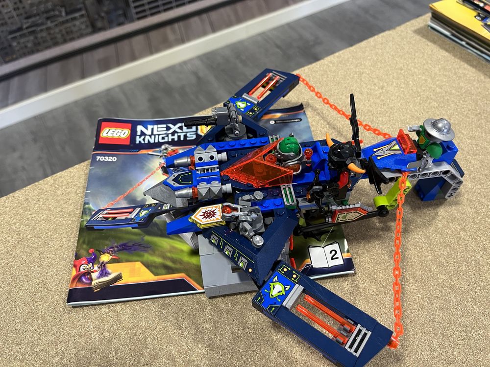 Lego nexo Knights 70320