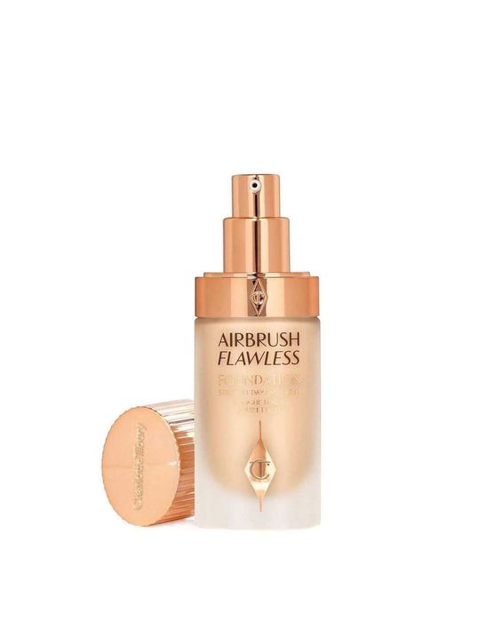 Charlotte Tilbury Airbrush Flawless Foundation 7 Neutral