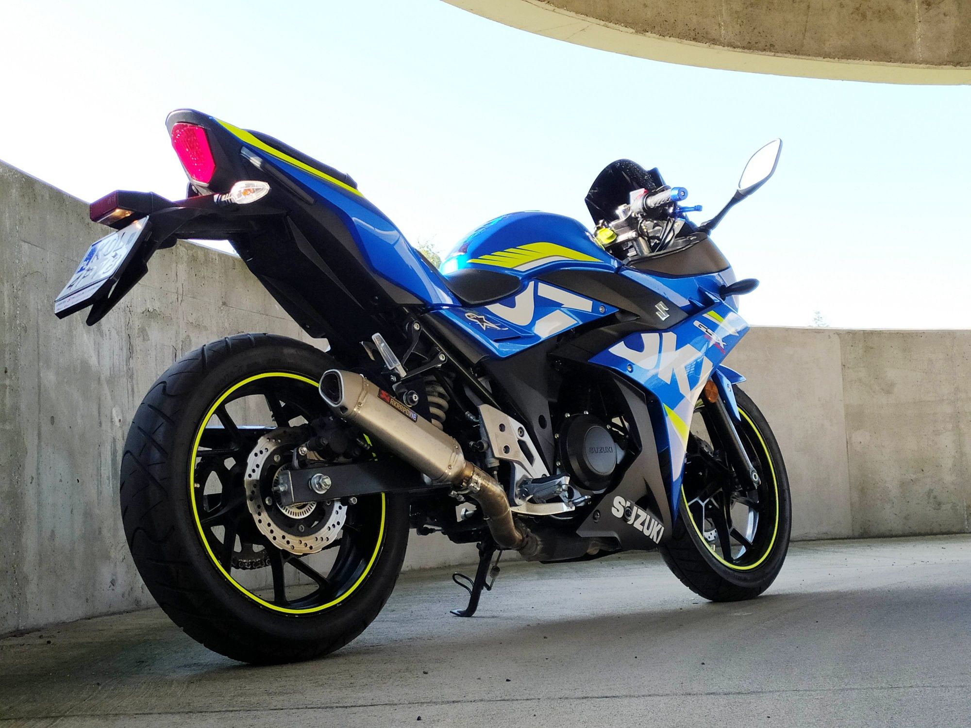 Suzuki GSX-R 250 * 2017 * 11 tys km * TRANSPORT * GSX GSXR GSXS