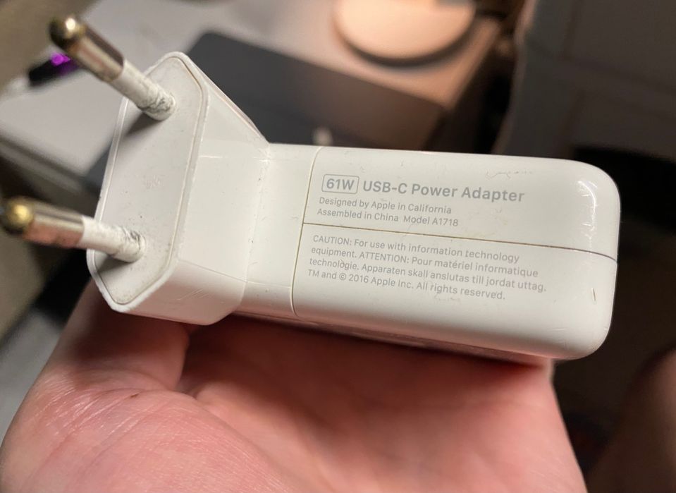 Оригінальний блок живлення Apple USB-C 61W (A1718) швидка зарядка