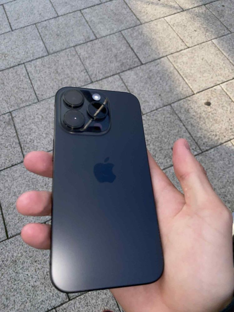 Iphone 15 pro 128gb Stan idealny