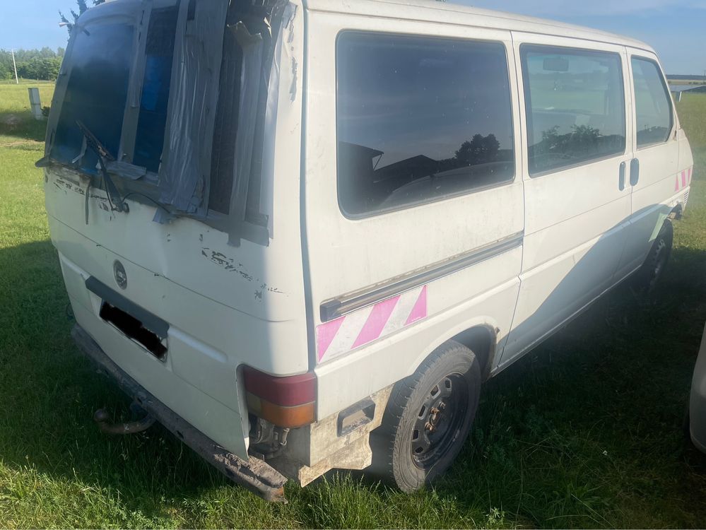 Transporter T4 2.5 2003 rok klima na czesci