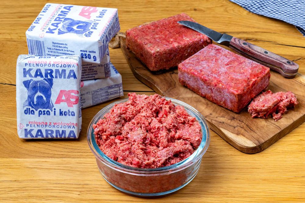 10kg Świeże Mięso Mrożone dla Psa Osełka Kostka Wołowe Bez Kości BARF