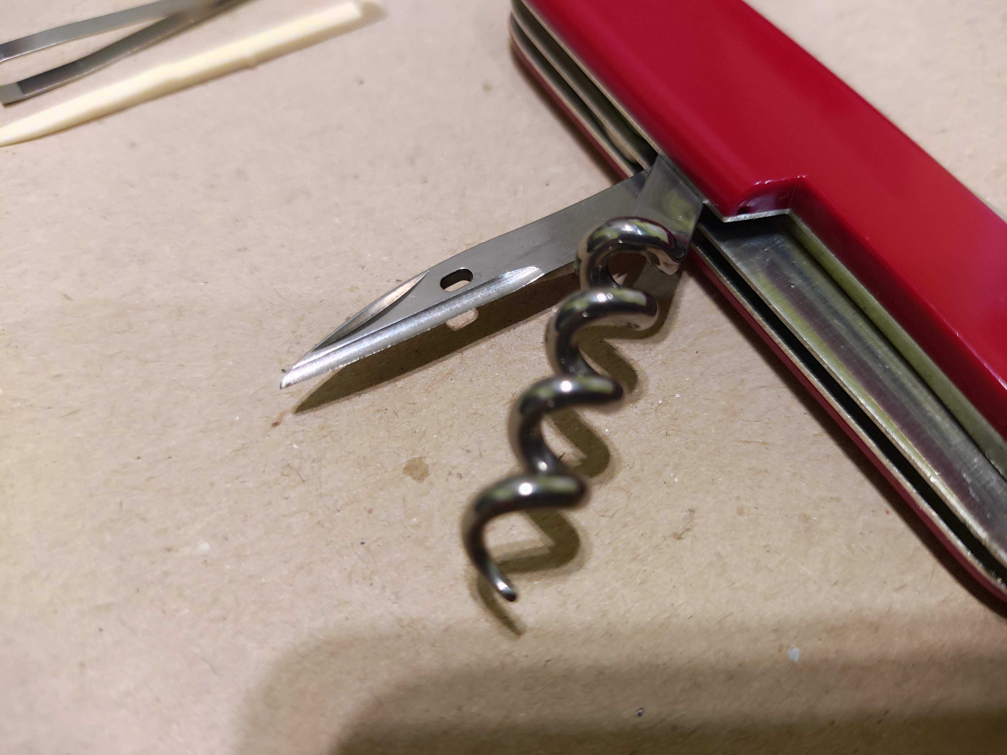 Scyzoryk Victorinox Sportsman 84mm