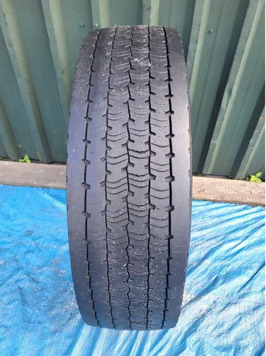 Opona Michelin 295/80 - R 22,5 22.5 X Coach Xda+N