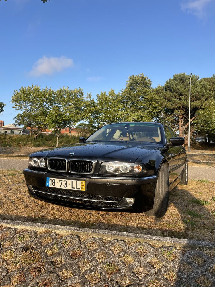 BMW 728I - Preço negociavel
