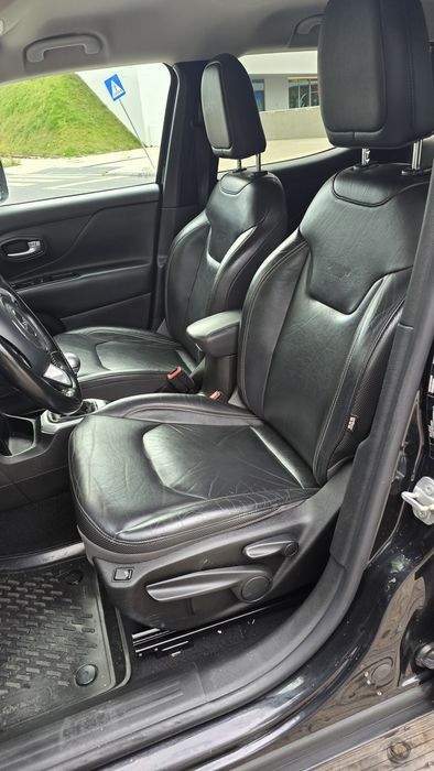 Jeep Renegade Limited 1.6 Diesel • Excelente Estado • Muito Econômico