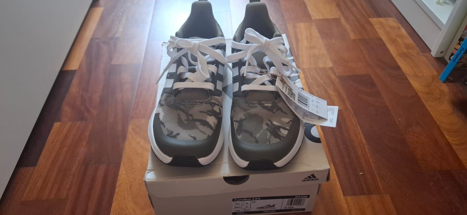 Adidas, sneakersy, chlopięce,zielony