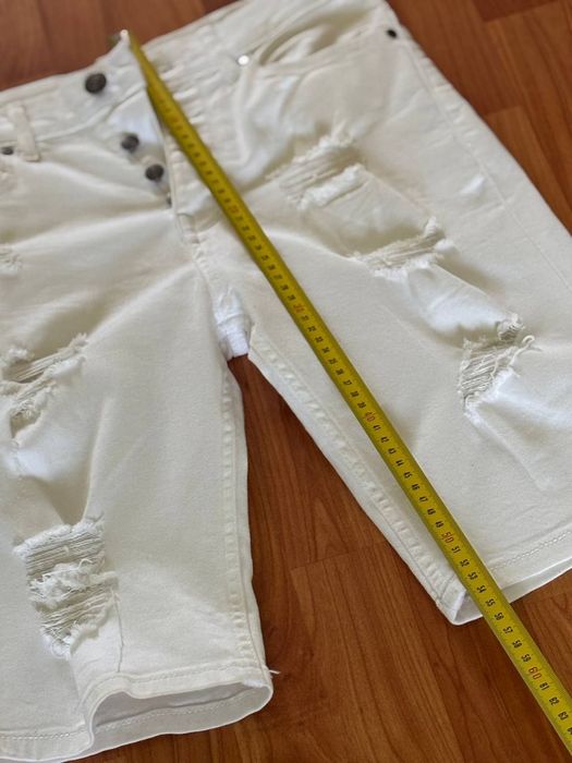 Рвані Джинсові Шорти