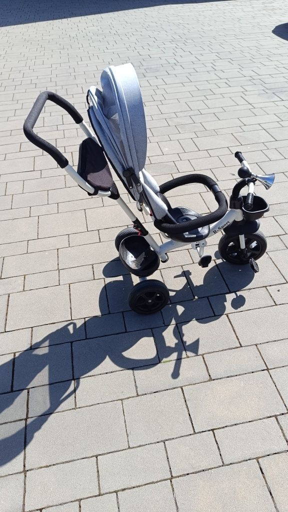 Rowerek z daszkiem dla dziecka