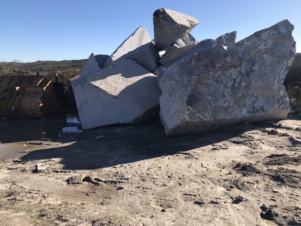 Pedra para muros toscos ou aparelhados