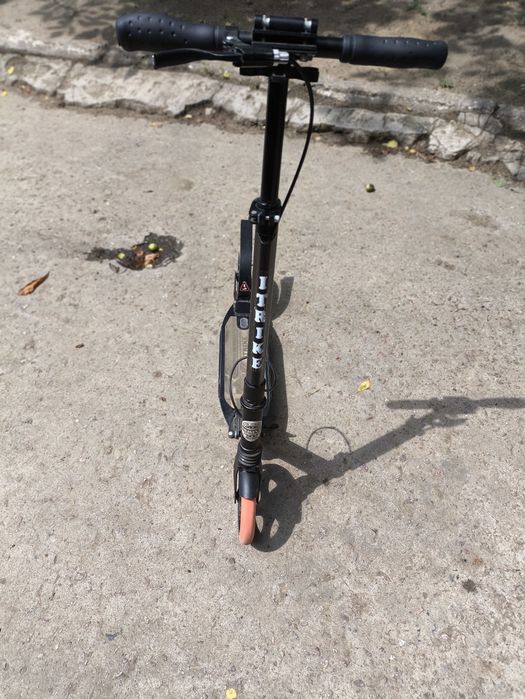 Самокат.  ITRIKE