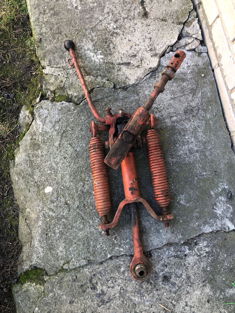 Mocowania uchwyty przedpłużków do pługa pługów krone, mechanizm obrotu