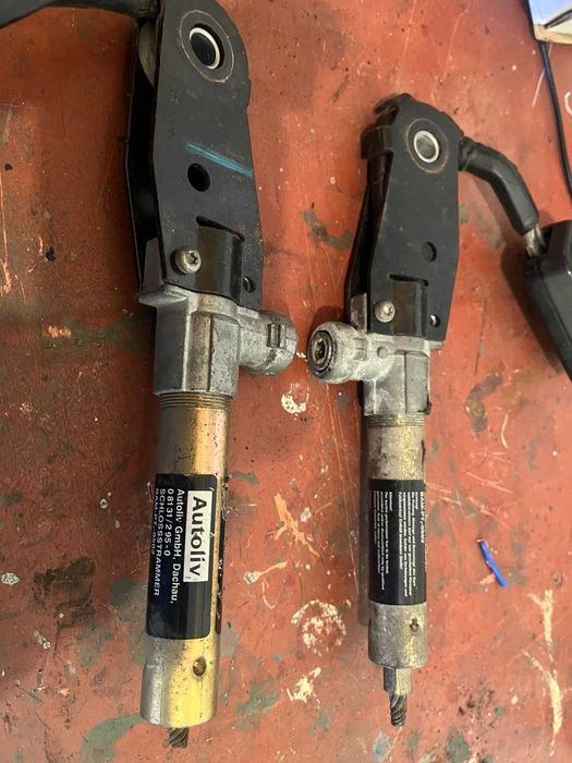 Преднатяжители ремней Ford