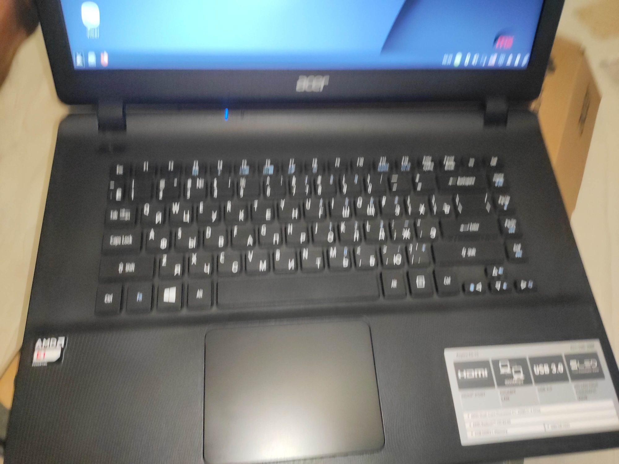 Ноутбук Acer Aspire ES 15 новый!!!