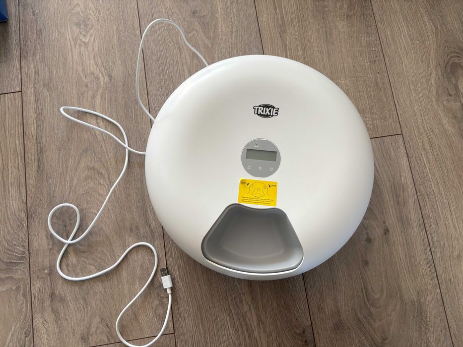 TRIXIE TX5+ automat na karmę