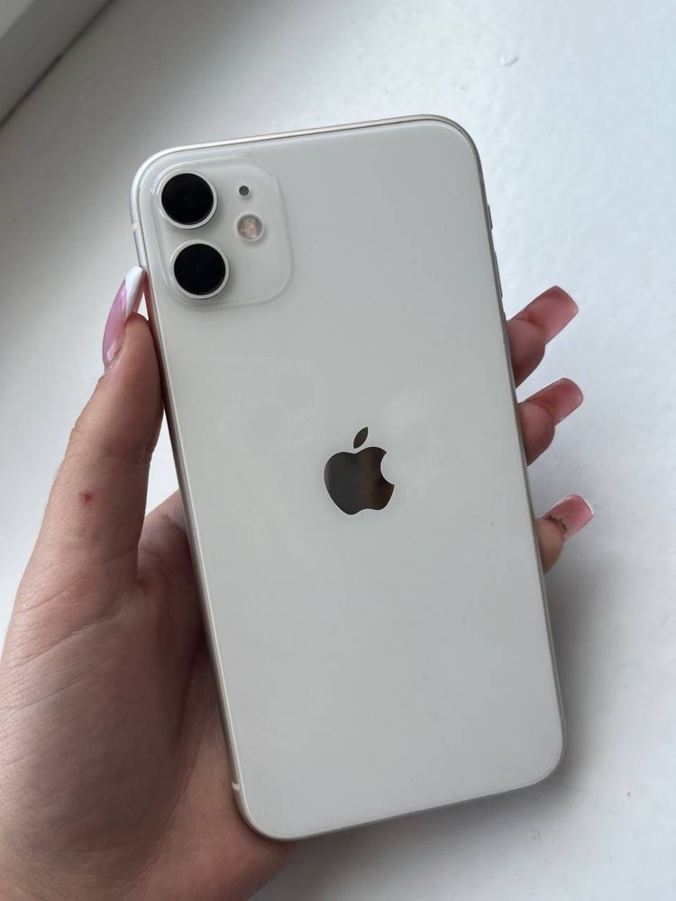 Продам iPhone 11