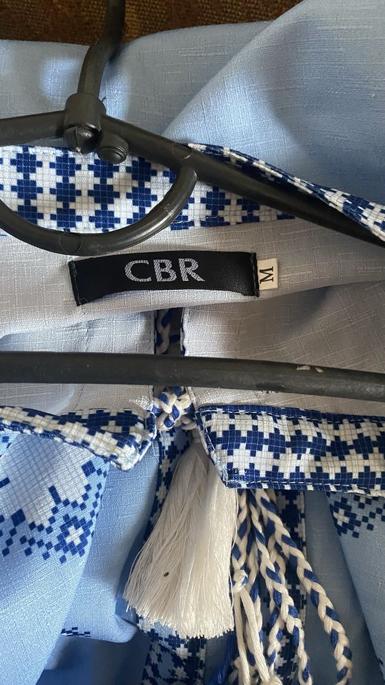 Продам святкову сукню