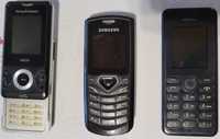 Trzy telefony komórkowe - na części