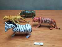 Brinquedos / Figuras / Miniaturas - Animais zebra, tigre, chita, rino