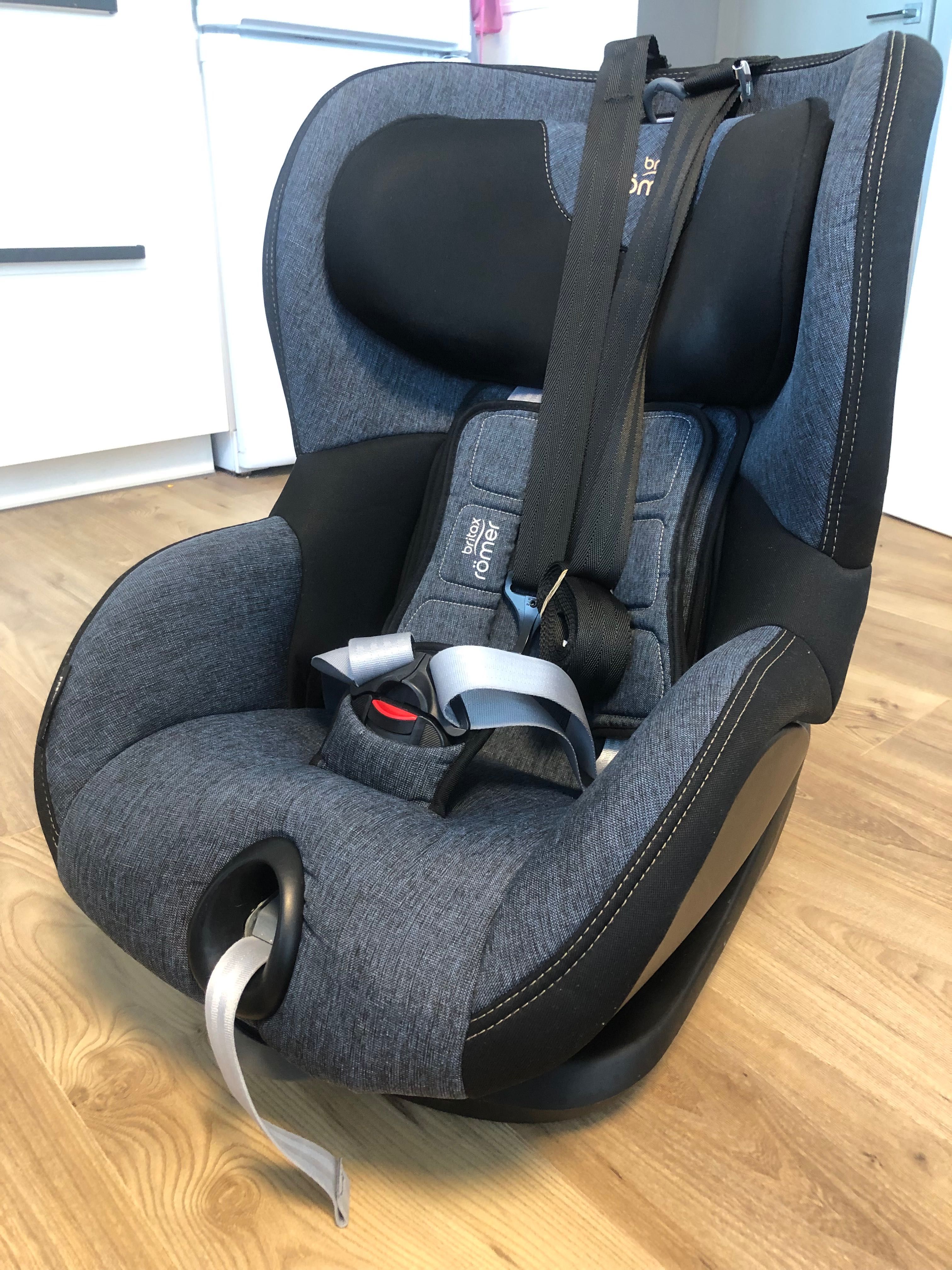 Автокрісло Britax-romer TRIFIX2 i-SIZE
