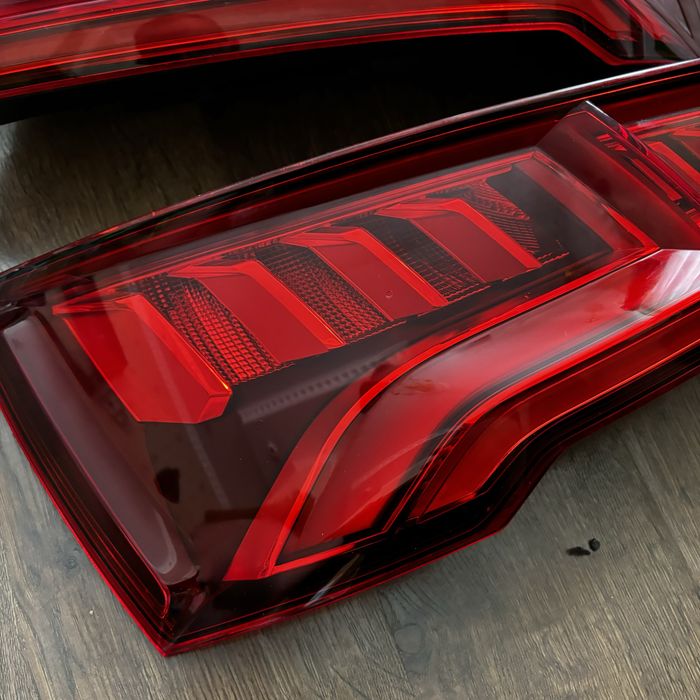 Європа задні ліхтарі Audi q5 80A 2016-2020 matrix задние фонари европа