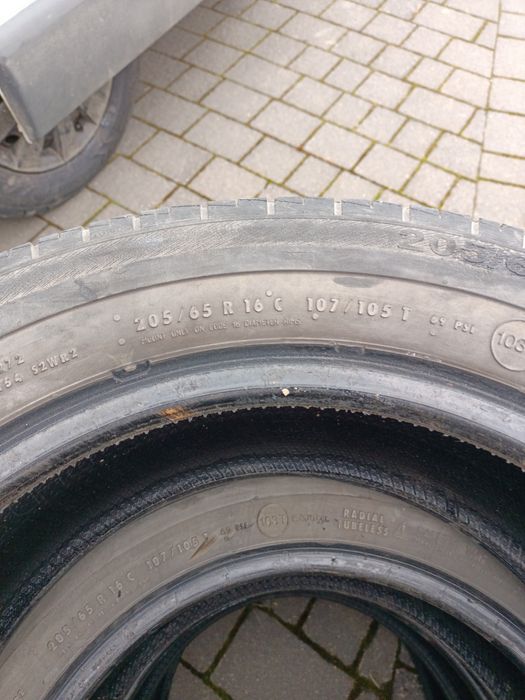 Opony do busa letnie