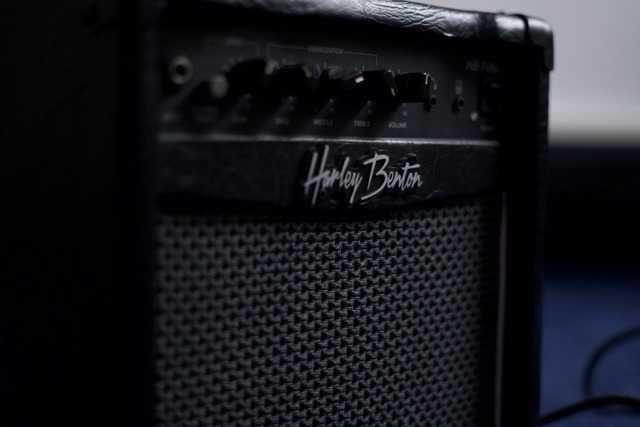 Harley Benton HB-10G: Combo do gitary elektrycznej
