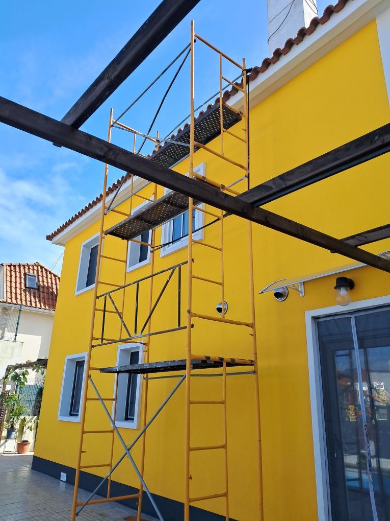 Pintor interior exterior vivendas e telhados impermebealizacoes