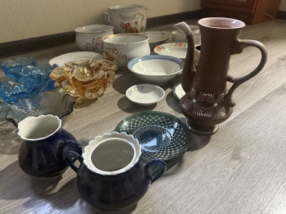 Срочно Продам різний посуд багато