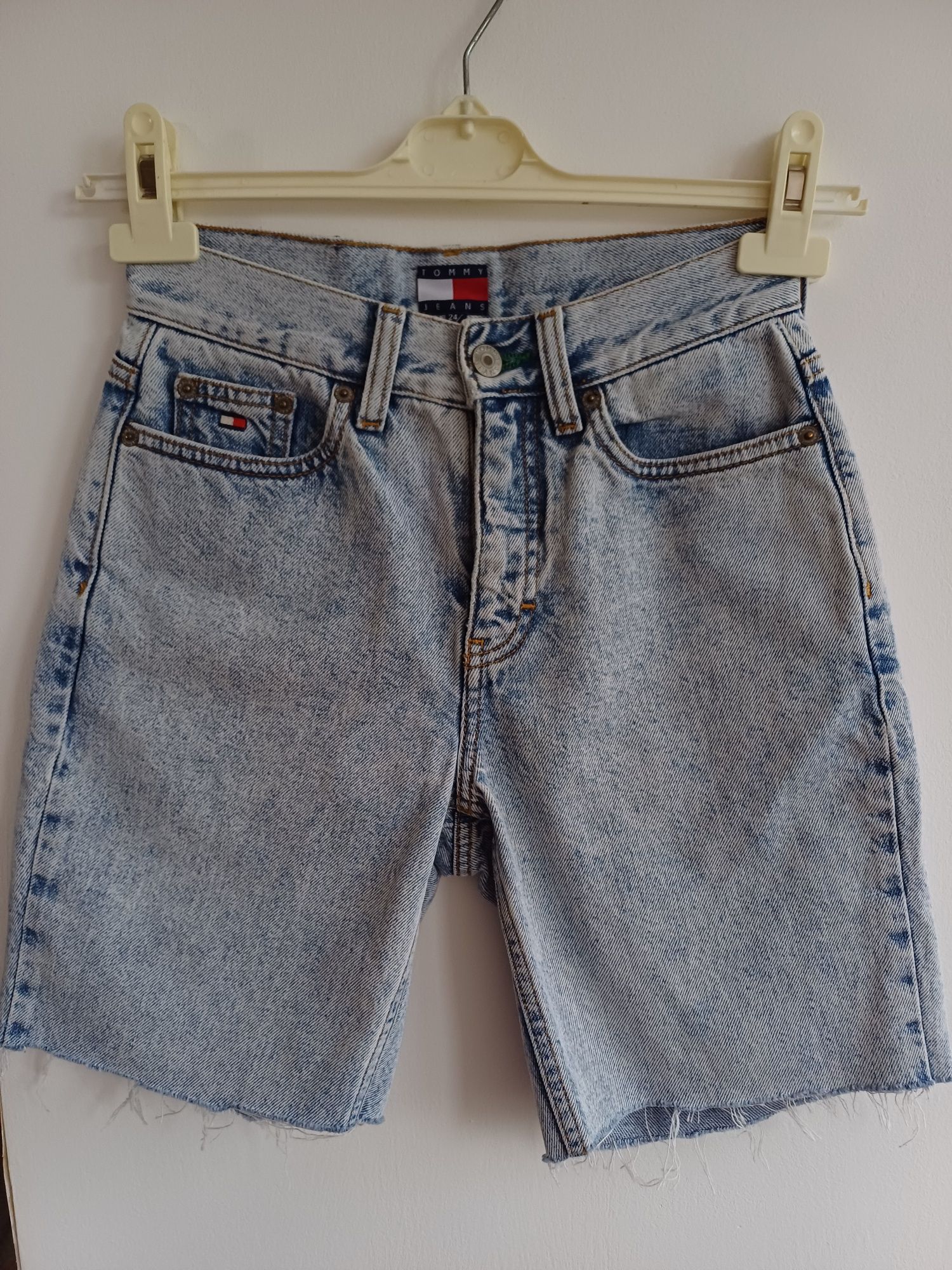 Шорты на девочку TOMMY HILFIGER оригинал 24 размер