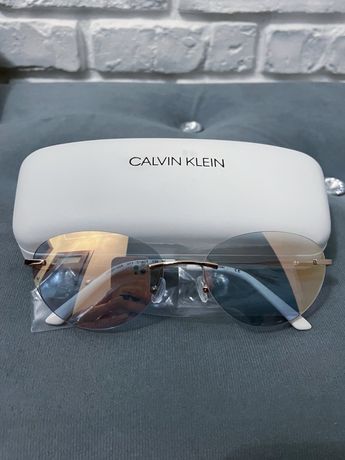 Okulary przeciwsłoneczne Calvin Klein Golden.