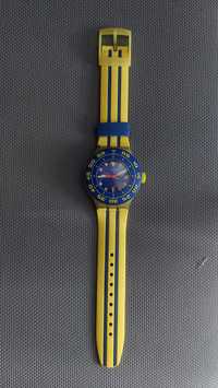 Relógio Swatch Swiss amarelo e azul (LIDL)