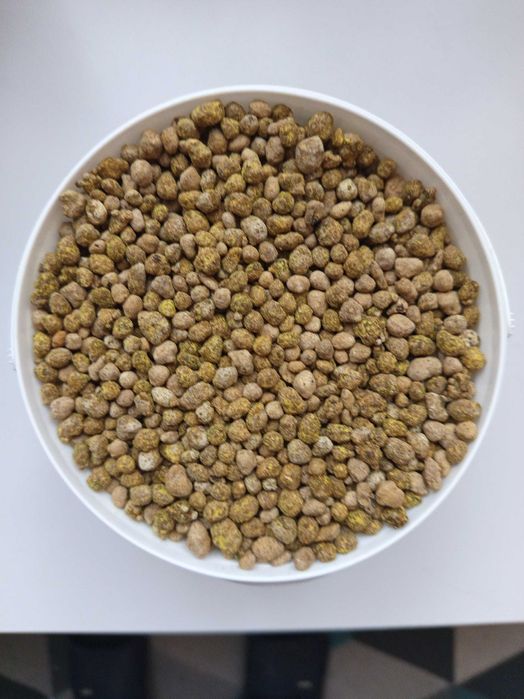 MIX 3E- 100 % uzupełnienie karmy dla gołębi w (proszku (800g)