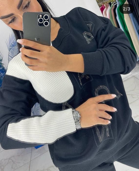 Трикотажний осінньо весняний костюм. Зі стразами .Туреччина.типу RAW.