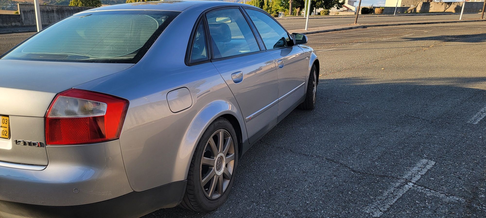 Audi A4 tdi 130cv s-line