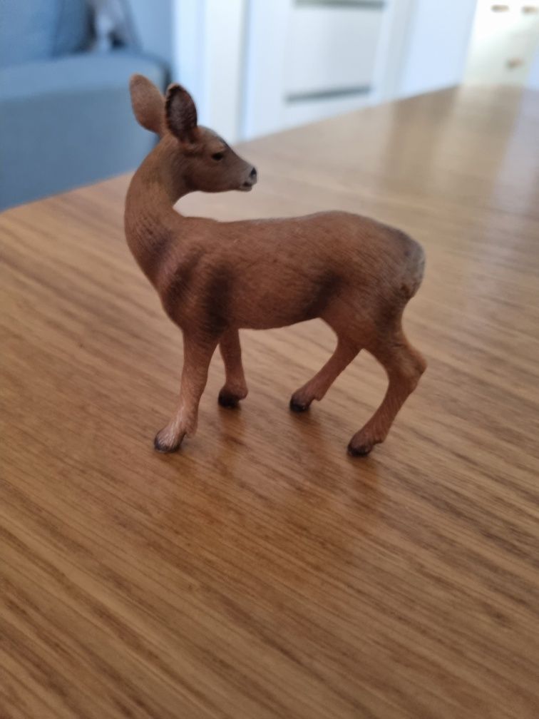 Sarna schleich figurka