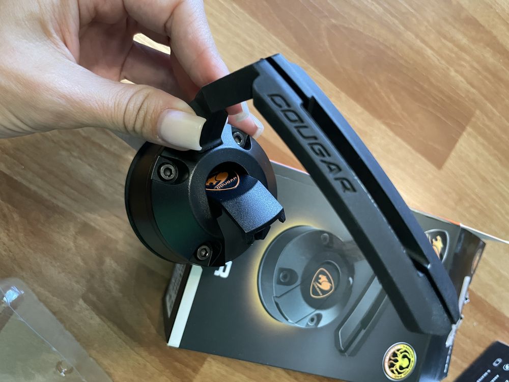 Мишка Glorious Model O RGB USB Black та тримач для шнура
