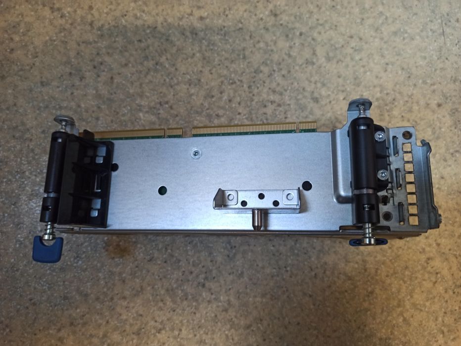 Karta rozszerzeń PCI i kontroler SAS do serwer HP proliant dl380 g8