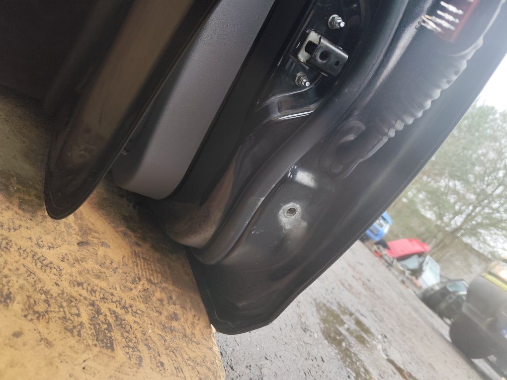 Ford Focus MK2 lift 07-11r lakier F3 drzwi lewe przednie lewy przód