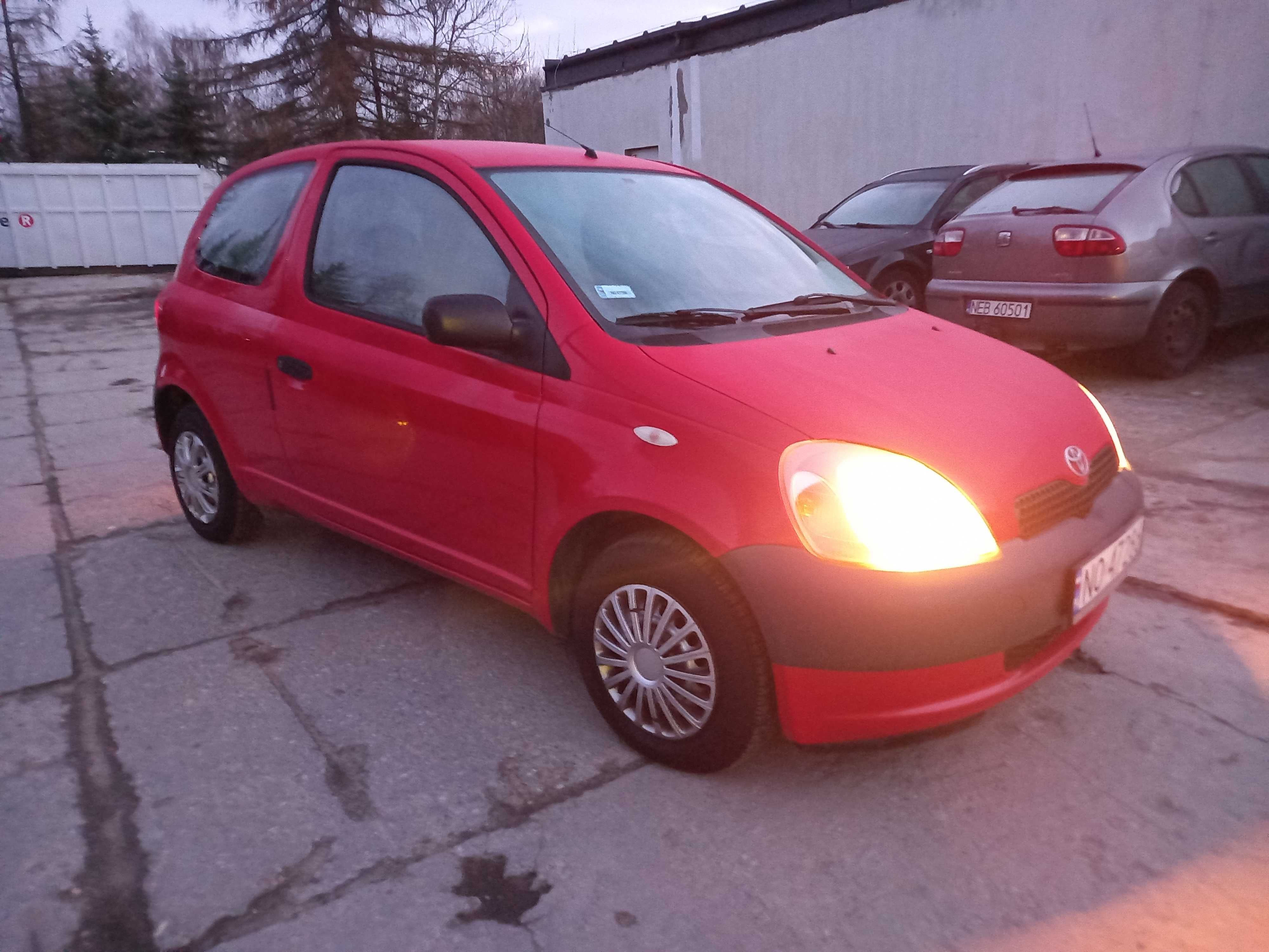 Toyota Yaris 04r. 1.0 Benzyna, Stan Wzorowy