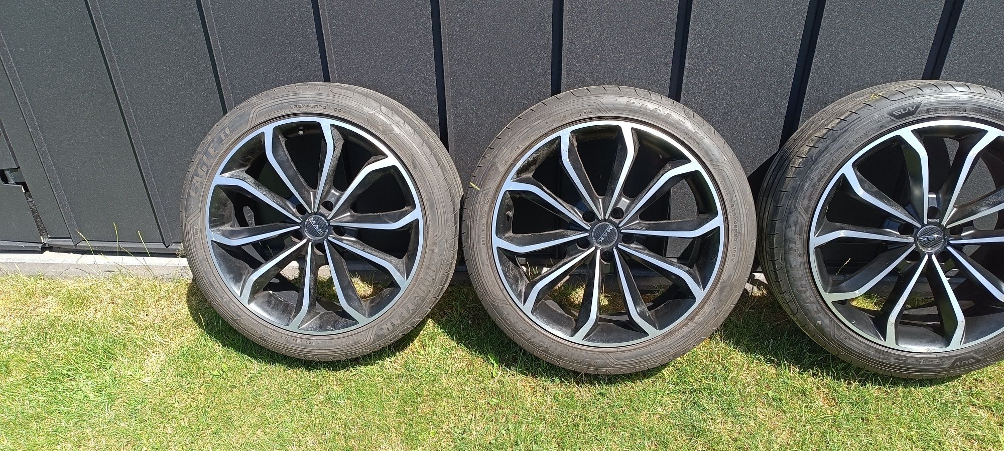 Alufelgi 5x114,3 20x Mitsubishi Outlander opony letnie r