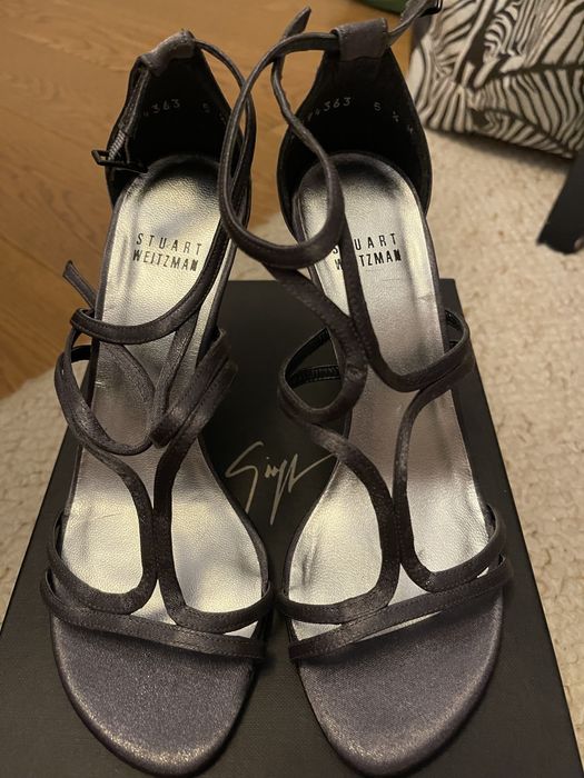 Nowe szpilki Stuart Weitzman