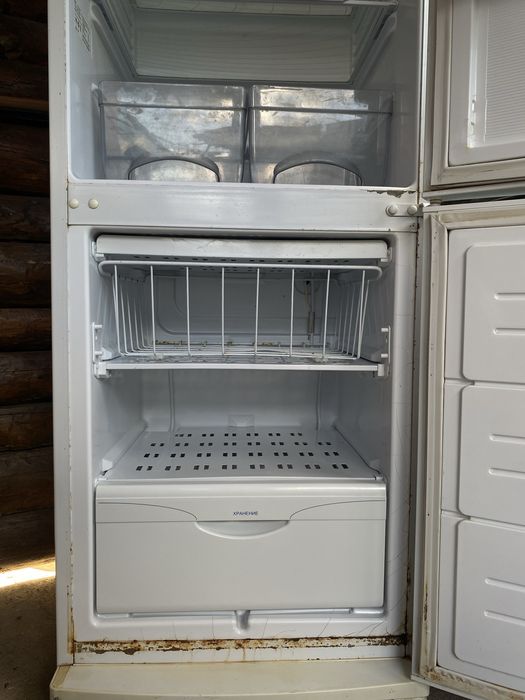 холодильник бу атлант