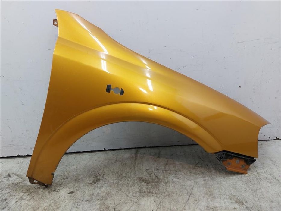 Błotnik przedni prawy Opel Astra II G COUPE BERTONE LAK: Z43Ł ZŁOTY