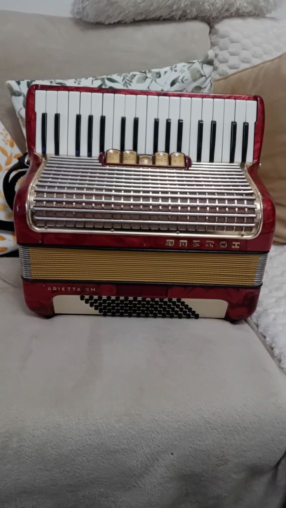 Acordeão Hohner, 3a voz