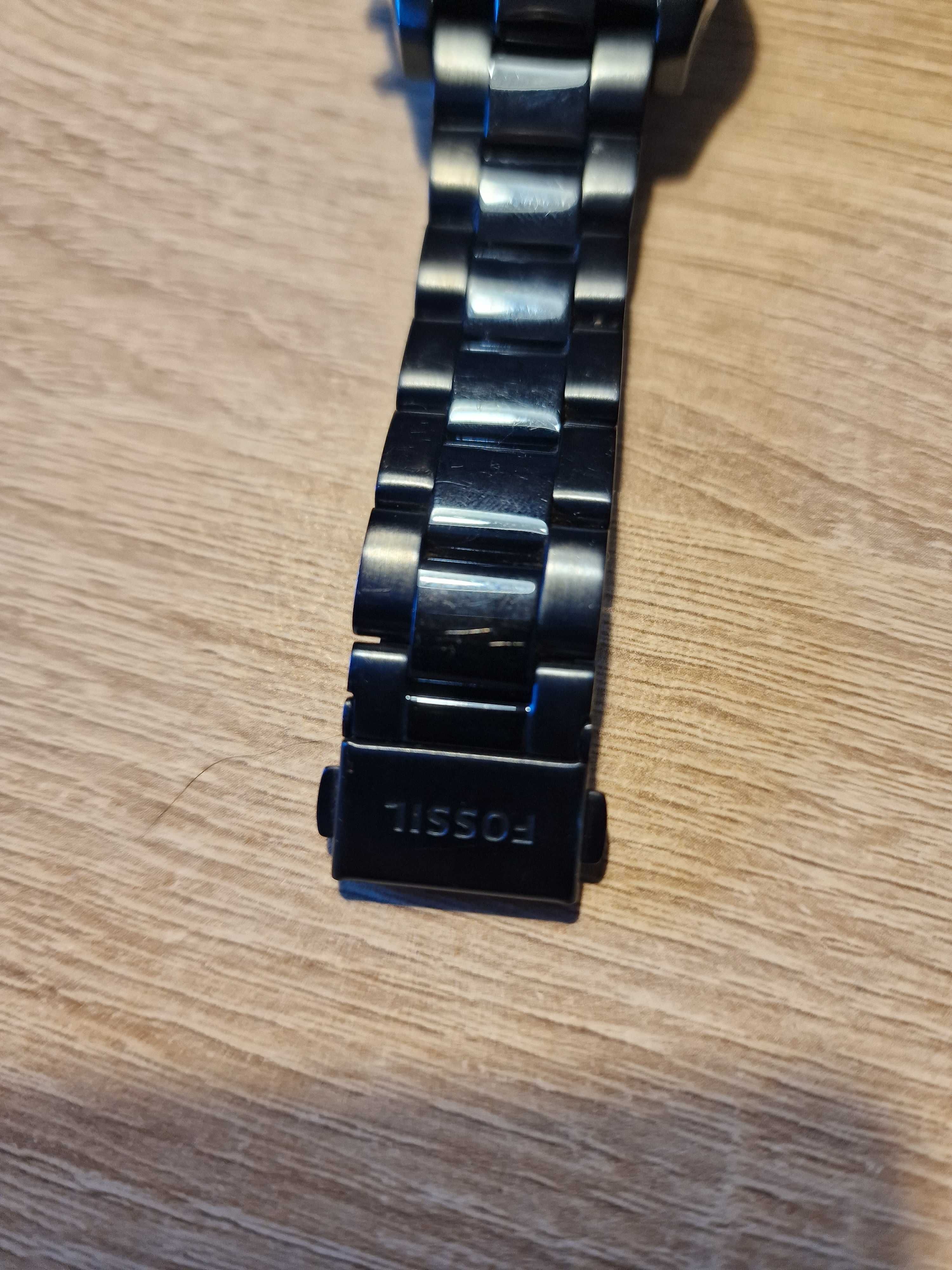 Zegarek damski Fossil granatowy bransoleta datownik