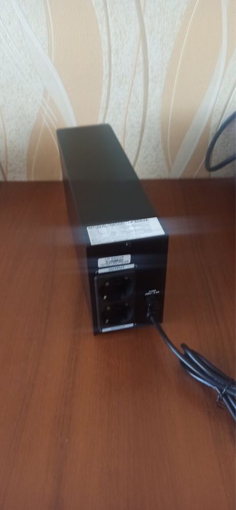 Джерело безперебійного живлення logic pawer LP650VA